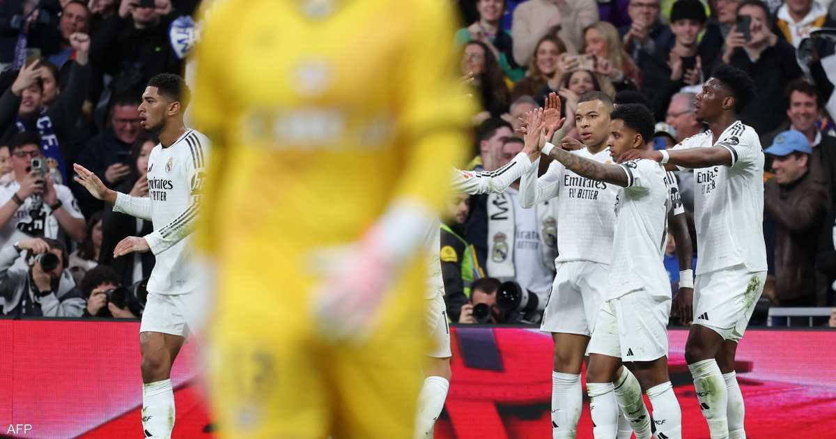 ريال مدريد يفوز على رايو فاليكانو.. ويواصل الضغط على برشلونة