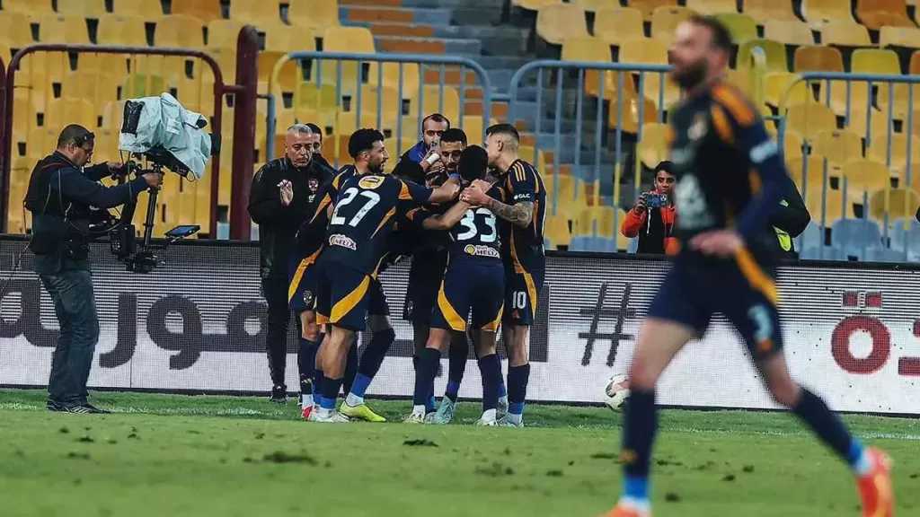 تقارير تكشف أجور لاعبي الأهلي من تصوير برامج المقالب والإعلانات