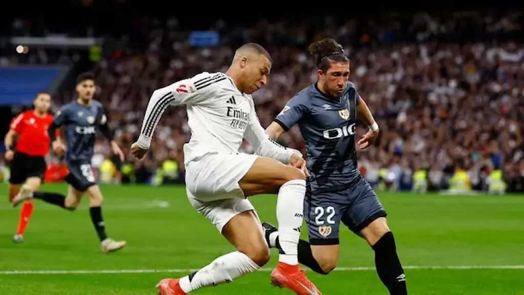 صراع الصدارة.. ريال مدريد يحسم مباراة رايو فاليكانو في الدوري الإسباني بهدفين مقابل هدف
