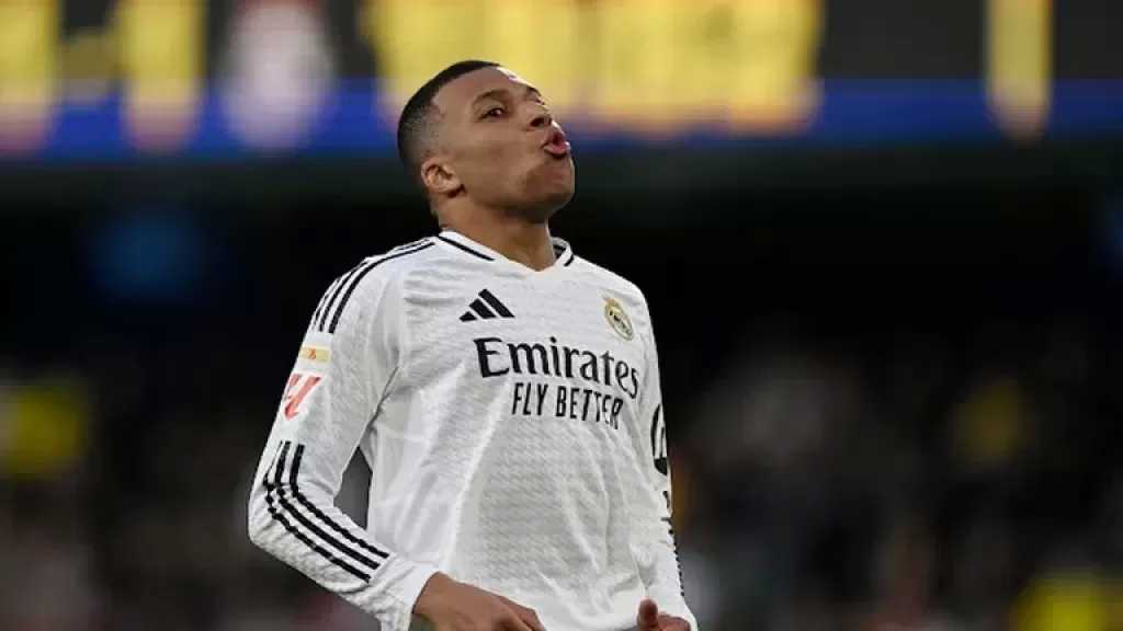مبابي يتألق.. ريال مدريد يحقق الفوز على فياريال بثنائية في الدوري الإسباني