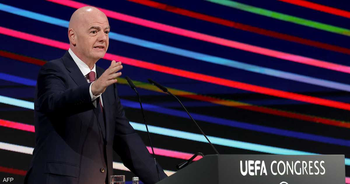 إنفانتينو يأمل في عودة روسيا إلى عالم كرة القدم قريبا