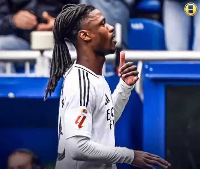 ريال مدريد يهزم ألافيس ويواصل مطاردة برشلونة على الصدارة