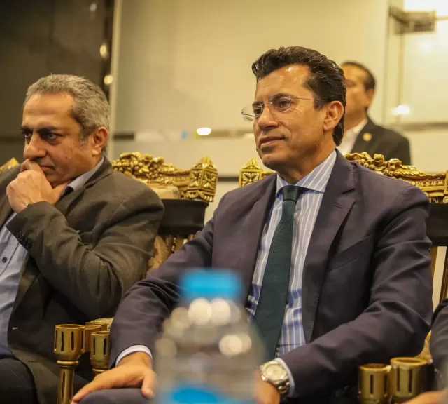 وزيرالشباب والرياضة يجتمع بوسائل الاعلام غدا